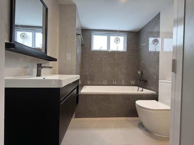 Euphony Gardens, 1 Jalan Mata Ayer, Sembawang / Yishun, 4 Bedrooms, 1,582 sqft, Condominium For Rent, by Barry Chew, 500251736 - Bathroom - PropertyGuru.com.sg