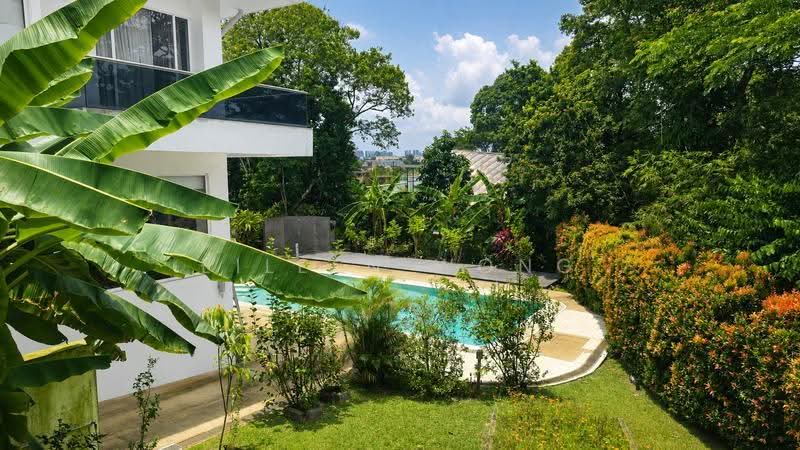 VALUE BUY GCB! Serious Seller! Rebuild or A&A, Newton / Novena, 6 Bedrooms, 9,500 sqft, Good Class Bungalow For Sale, by Eileen Wong, 500251756 - Exterior - PropertyGuru.com.sg