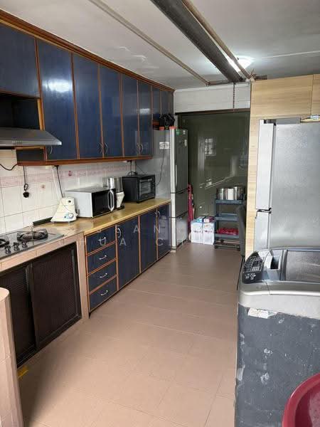 224 Jurong East Street 21, 224 Jurong East Street 21, Boon Lay / Jurong / Tuas, 3 Bedrooms, 979 sqft, HDB Flat For Sale, by Jeannie Chua Chwee Beng, 500251775 - Kitchen - PropertyGuru.com.sg