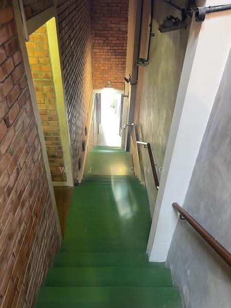 South Bridge Road, 198-198B South Bridge Road, Boat Quay / Raffles Place / Marina, 1,100 sqft, Shop / Shophouse For Rent, by W J Wong, 500251780 - Corridor - CommercialGuru.com.sg