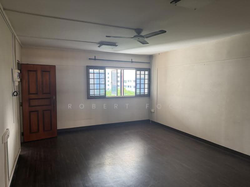 9 Gloucester Road, 9 Gloucester Road, Farrer Park / Serangoon Rd, 3 Bedrooms, 980 sqft, HDB Flat For Sale, by Robert Foo, 500251813 - Living Room - PropertyGuru.com.sg