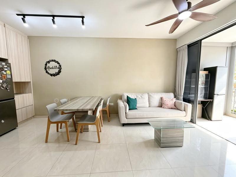 Signature At Yishun, 31 Yishun Street 51, Sembawang / Yishun, 3 Bedrooms, 1,098 sqft, Condominium For Sale, by Ong Jia Xuan, 500251822 - Living Room - PropertyGuru.com.sg