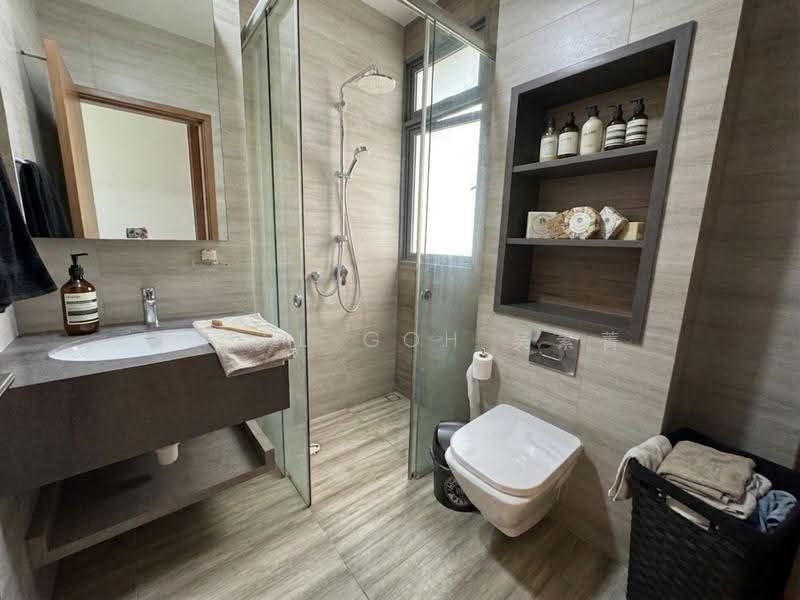 Sunnyvale Residences, 134B Lorong K Telok Kurau, East Coast / Marine Parade, 3 Bedrooms, 936 sqft, Condominium For Sale, by Pearl Goh 吴素菁, 500251831 - Bathroom - PropertyGuru.com.sg