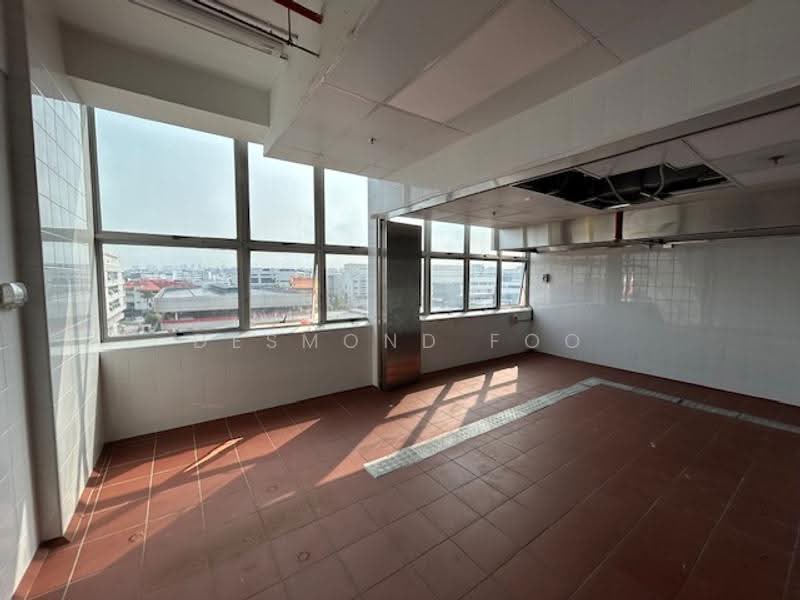 Food Factory (walk-in chiller/freezer) at Kaki Bukit, Eunos / Geylang / Paya Lebar, 18,374 sqft, Factory / Workshop (B2) For Rent, by Desmond Foo, 500251857 - Interior - CommercialGuru.com.sg