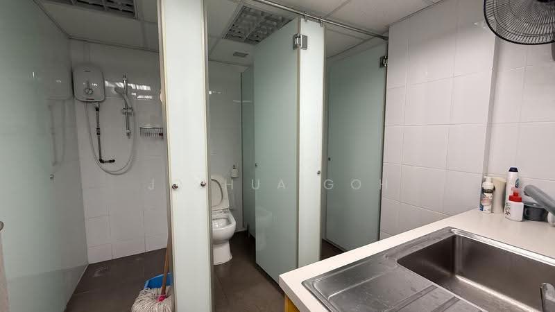 Nordix, 1 Woodlands Industrial Park E2, Sembawang / Yishun, 7,255 sqft, Factory / Workshop (B2) For Sale, by Joshua Goh, 500251875 - Bathroom - CommercialGuru.com.sg