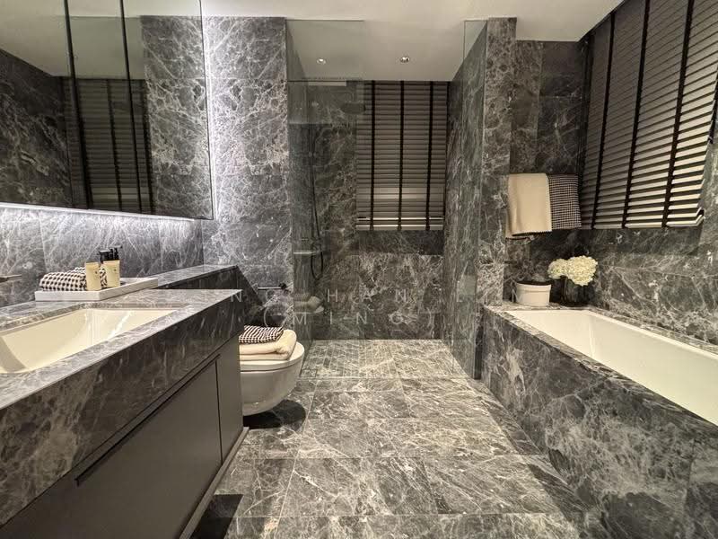 MEYER BLUE, 83 Meyer Road, East Coast / Marine Parade, 4 Bedrooms, 1,733 sqft, Condominium For Sale, by Ming Han Lim (Ming), 500251885 - Bathroom - PropertyGuru.com.sg