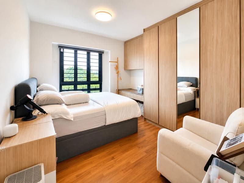 87 Dawson Road, 87 Dawson Road, Alexandra / Commonwealth, 3 Bedrooms, 936 sqft, HDB Flat For Sale, by Jeremy Yong, 500251888 - Master Bedroom - PropertyGuru.com.sg