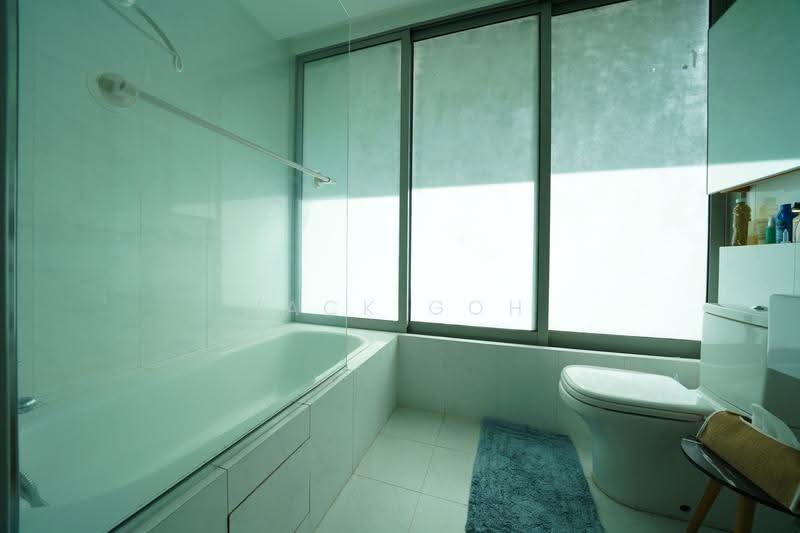 Leonie Suites, 21 Leonie Hill, Orchard / River Valley, 1 Bedroom, 689 sqft, Apartment For Rent, by Jack Goh, 500251898 - Bathroom - PropertyGuru.com.sg