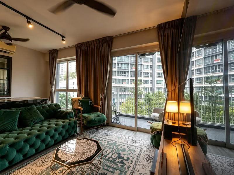 670B Edgefield Plains, 670B Edgefield Plains, Hougang / Punggol / Sengkang, 3 Bedrooms, 1,216 sqft, HDB Flat For Sale, by Ed Mika @ Jadehomes, 500251899 - Living Room - PropertyGuru.com.sg