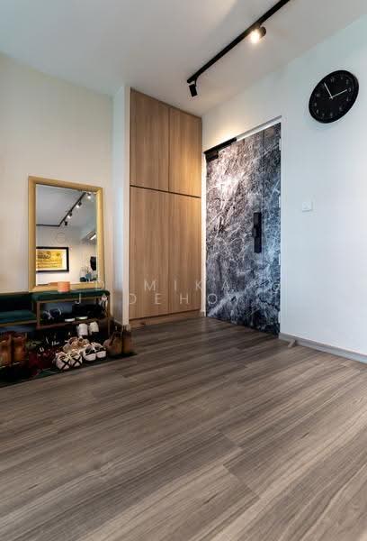 670B Edgefield Plains, 670B Edgefield Plains, Hougang / Punggol / Sengkang, 3 Bedrooms, 1,216 sqft, HDB Flat For Sale, by Ed Mika @ Jadehomes, 500251899 - Entrance - PropertyGuru.com.sg