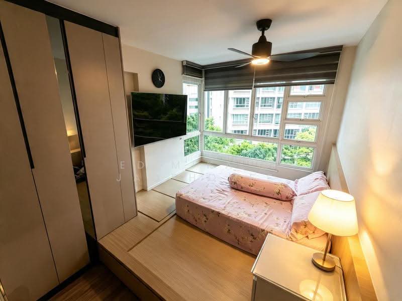 670B Edgefield Plains, 670B Edgefield Plains, Hougang / Punggol / Sengkang, 3 Bedrooms, 1,216 sqft, HDB Flat For Sale, by Ed Mika @ Jadehomes, 500251899 - Bedroom - PropertyGuru.com.sg