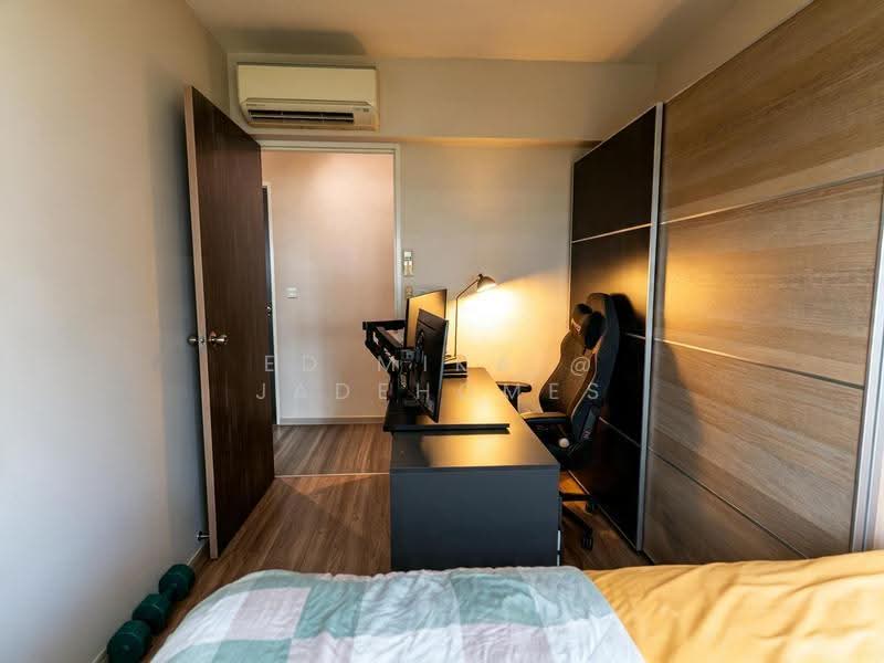 670B Edgefield Plains, 670B Edgefield Plains, Hougang / Punggol / Sengkang, 3 Bedrooms, 1,216 sqft, HDB Flat For Sale, by Ed Mika @ Jadehomes, 500251899 - Study - PropertyGuru.com.sg