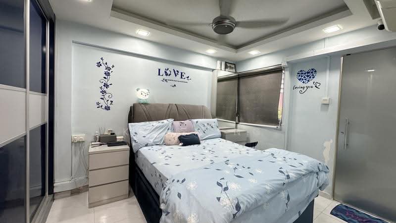 241 Jurong East Street 24, 241 Jurong East Street 24, Boon Lay / Jurong / Tuas, 2 Bedrooms, 732 sqft, HDB Flat For Sale, by KC Chong, 500251900 - PropertyGuru.com.sg