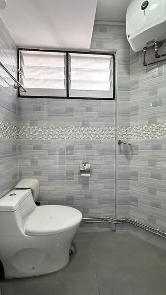 241 Jurong East Street 24, 241 Jurong East Street 24, Boon Lay / Jurong / Tuas, 2 Bedrooms, 732 sqft, HDB Flat For Sale, by KC Chong, 500251900 - PropertyGuru.com.sg