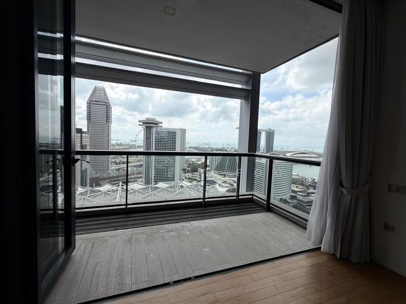 South Beach Residences, 28 South Beach Road, Beach Road / Bugis / Rochor, 3 Bedrooms, 1,744 sqft, Condominium For Sale, by Robert Foo, 500251908 - Balcony - PropertyGuru.com.sg
