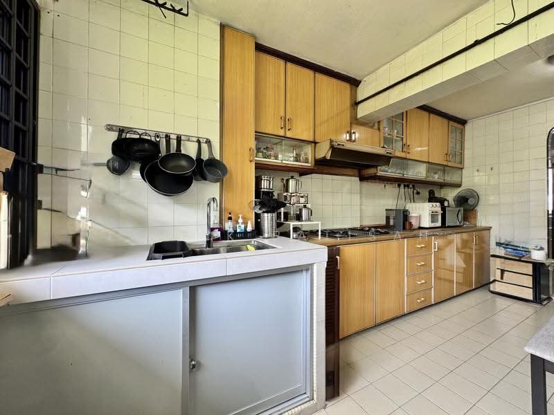43 Telok Blangah Rise, 43 Telok Blangah Rise, Harbourfront / Telok Blangah, 2 Bedrooms, 635 sqft, HDB Flat For Sale, by Taufik Batisah, 500251911 - Kitchen - PropertyGuru.com.sg