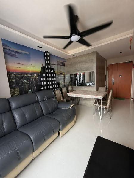 785B Woodlands Rise, 785B Woodlands Rise, Admiralty / Woodlands, 2 Bedrooms, 732 sqft, HDB Flat For Sale, by Paul Tan, 500251912 - Living Room - PropertyGuru.com.sg