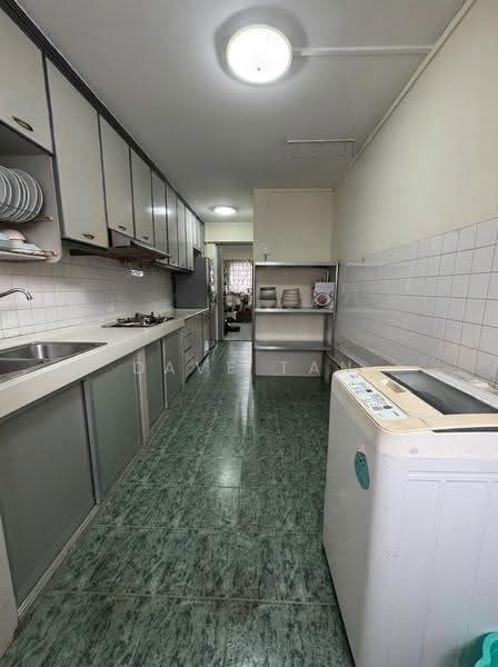 845 Woodlands Street 82, 845 Woodlands Street 82, Admiralty / Woodlands, 3 Bedrooms, 904 sqft, HDB Flat For Sale, by Dave Tan, 500251913 - Kitchen - PropertyGuru.com.sg