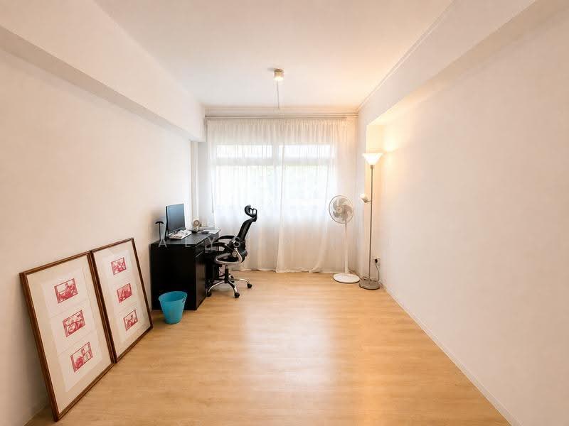 330 Tampines Street 32, 330 Tampines Street 32, Pasir Ris / Tampines, 3 Bedrooms, 1,582 sqft, HDB Flat For Sale, by Alyssa Peh, 500251914 - Office/Study - PropertyGuru.com.sg