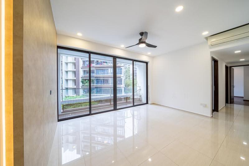 D'Nest, 129 Pasir Ris Grove, Pasir Ris / Tampines, 3 Bedrooms, 1,130 sqft, Condominium For Sale, by Christina Tan, 500251928 - Living Room - PropertyGuru.com.sg