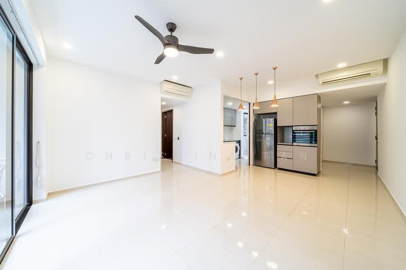 D'Nest, 129 Pasir Ris Grove, Pasir Ris / Tampines, 3 Bedrooms, 1,130 sqft, Condominium For Sale, by Christina Tan, 500251928 - Living Room - PropertyGuru.com.sg