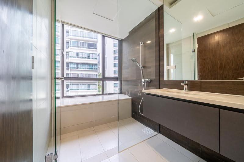 D'Nest, 129 Pasir Ris Grove, Pasir Ris / Tampines, 3 Bedrooms, 1,130 sqft, Condominium For Sale, by Christina Tan, 500251928 - Bathroom - PropertyGuru.com.sg