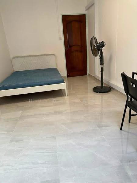 725 Jurong West Avenue 5, 725 Jurong West Avenue 5, Boon Lay / Jurong / Tuas, Room Rental, 150 sqft, HDB Flat For Rent, by Huidi Yang, 500251950 - Bedroom - PropertyGuru.com.sg