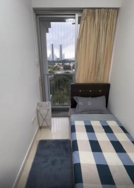 The Parc Condominium, 3 West Coast Walk, Buona Vista / West Coast / Clementi New Town, Room Rental, 150 sqft, Condominium For Rent, by John Ng, 500251951 - Bedroom - PropertyGuru.com.sg