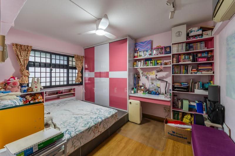 246 Jurong East Street 24, 246 Jurong East Street 24, Boon Lay / Jurong / Tuas, 3 Bedrooms, 1,055 sqft, HDB Flat For Sale, by HEATHER LIM, 500251959 - Bedroom - PropertyGuru.com.sg