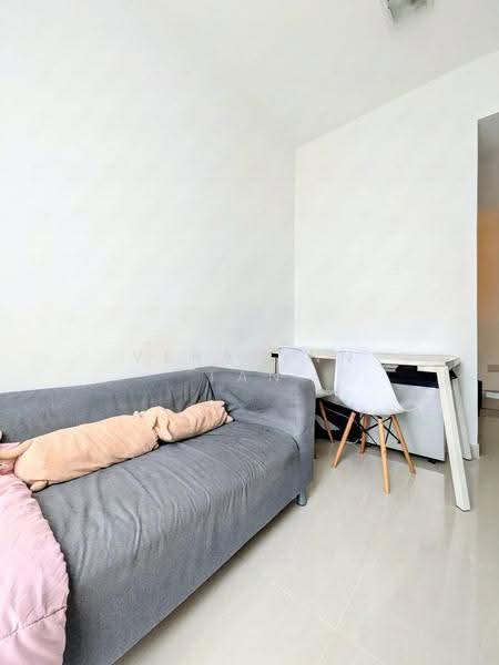 Guillemard Suites, 213 Guillemard Road, Eunos / Geylang / Paya Lebar, 1 Bedroom, 441 sqft, Apartment For Sale, by Veralynn Tan, 500251969 - Living Room - PropertyGuru.com.sg
