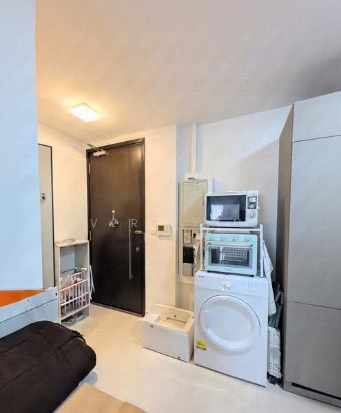 Guillemard Suites, 213 Guillemard Road, Eunos / Geylang / Paya Lebar, 1 Bedroom, 441 sqft, Apartment For Sale, by Veralynn Tan, 500251969 - Entrance - PropertyGuru.com.sg