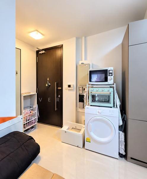 Guillemard Suites, 213 Guillemard Road, Eunos / Geylang / Paya Lebar, 1 Bedroom, 441 sqft, Apartment For Sale, by Veralynn Tan, 500251969 - Entrance - PropertyGuru.com.sg