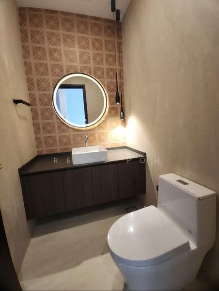 Maple Woods, 985 Bukit Timah Road, Clementi Park / Upper Bukit Timah, 4 Bedrooms, 2,917 sqft, Condominium For Rent, by Reiss Poh, 500251971 - Bathroom - PropertyGuru.com.sg
