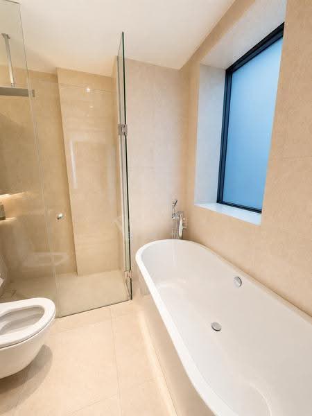 Marina One Residences, 23 Marina Way, Boat Quay / Raffles Place / Marina, 3 Bedrooms, 1,593 sqft, Condominium For Rent, by Zion Zhao 赵峻慷, 500251975 - Bathroom - PropertyGuru.com.sg