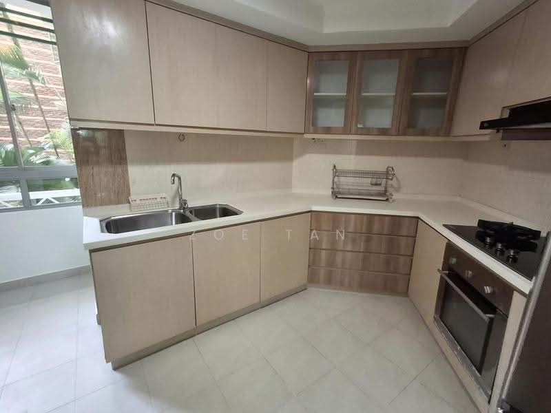 The Blossomvale, 900 Dunearn Road, Clementi Park / Upper Bukit Timah, 3 Bedrooms, 1,324 sqft, Condominium For Rent, by Zoe Tan, 500251978 - Kitchen - PropertyGuru.com.sg