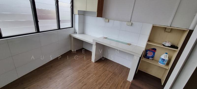 Fu Yong Estate, Dairy Farm / Bukit Panjang / Choa Chu Kang, 3 Bedrooms, 1,500 sqft, Semi-Detached House For Sale, by Melvin Auspicious Lee 李俊豪, 500251994 - Kitchen - PropertyGuru.com.sg