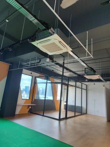 CT Hub, 2 Kallang Avenue, Balestier / Toa Payoh, 1,668 sqft, Light Industrial (B1) For Sale, by Ivy Tan, 500251997 - Interior - CommercialGuru.com.sg