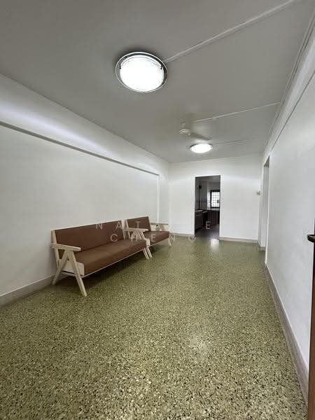 214 Ang Mo Kio Avenue 3, 214 Ang Mo Kio Avenue 3, Ang Mo Kio / Bishan / Thomson, 2 Bedrooms, 721 sqft, HDB Flat For Sale, by Natalie Cheng, 500251999 - Living Room - PropertyGuru.com.sg