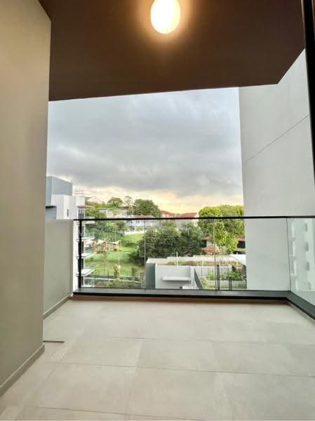 Fourth Avenue Residences, 18 Fourth Avenue, Tanglin / Holland / Bukit Timah, 2 Bedrooms, 710 sqft, Condominium For Rent, by Maxie Tay, 500252001 - PropertyGuru.com.sg