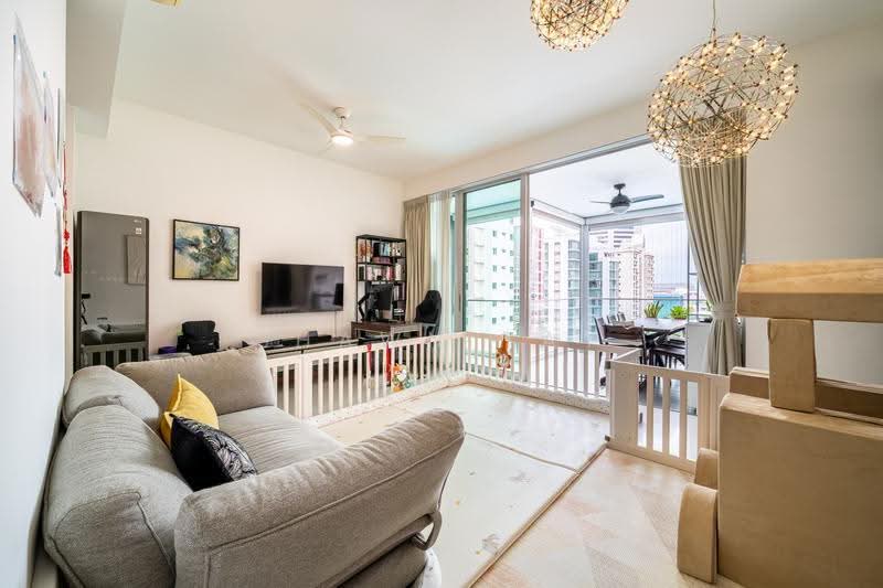 Moda, 42 East Coast Road, East Coast / Marine Parade, 2 Bedrooms, 969 sqft, Apartment For Sale, by Shawn Tay, 500252005 - Living Room - PropertyGuru.com.sg