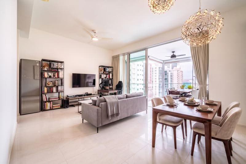 Moda, 42 East Coast Road, East Coast / Marine Parade, 2 Bedrooms, 969 sqft, Apartment For Sale, by Shawn Tay, 500252005 - Living Room - PropertyGuru.com.sg