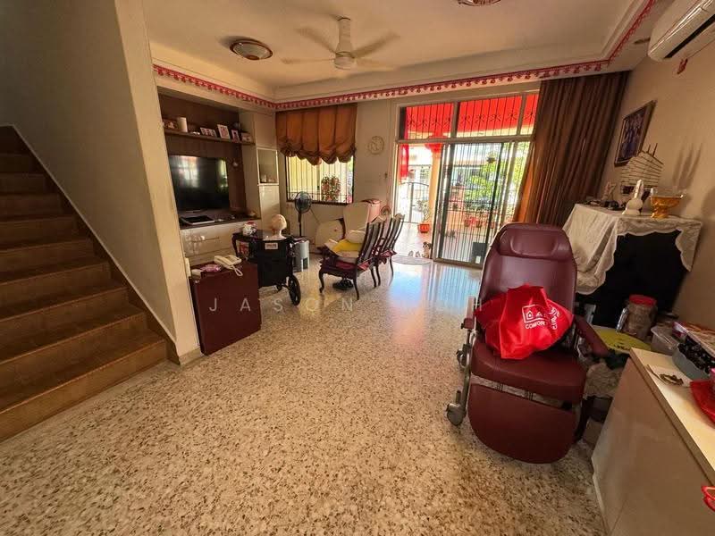 Peakville Avenue, Peakville Avenue, Bedok / Upper East Coast, 5 Bedrooms, 2,723 sqft, Corner Terrace For Sale, by Jason Koh, 500252009 - Living Room - PropertyGuru.com.sg