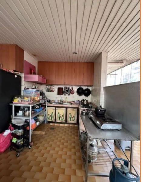 Peakville Avenue, Peakville Avenue, Bedok / Upper East Coast, 5 Bedrooms, 2,723 sqft, Corner Terrace For Sale, by Jason Koh, 500252009 - Kitchen - PropertyGuru.com.sg