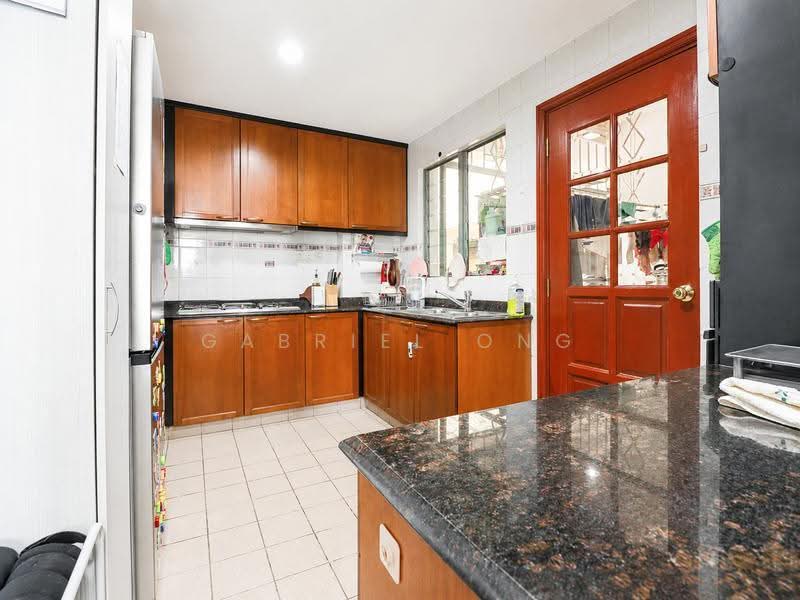 Beautiful Convenient Home In River Valley, River Valley Road, Orchard / River Valley, 3 Bedrooms, 1,324 sqft, Condominium For Rent, by Gabriel Ong, 500252010 - Kitchen - PropertyGuru.com.sg