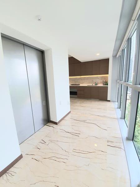 Queens Peak, 3 Dundee Road, Alexandra / Commonwealth, 3 Bedrooms, 947 sqft, Condominium For Rent, by Jeremy Li, 500252011 - Kitchen - PropertyGuru.com.sg