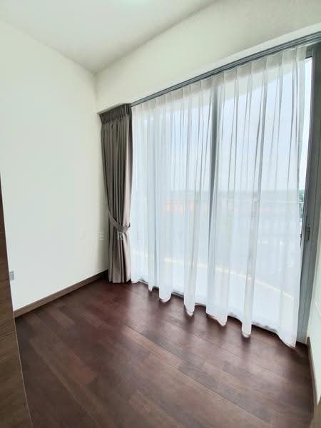 Queens Peak, 3 Dundee Road, Alexandra / Commonwealth, 3 Bedrooms, 947 sqft, Condominium For Rent, by Jeremy Li, 500252011 - Interior - PropertyGuru.com.sg