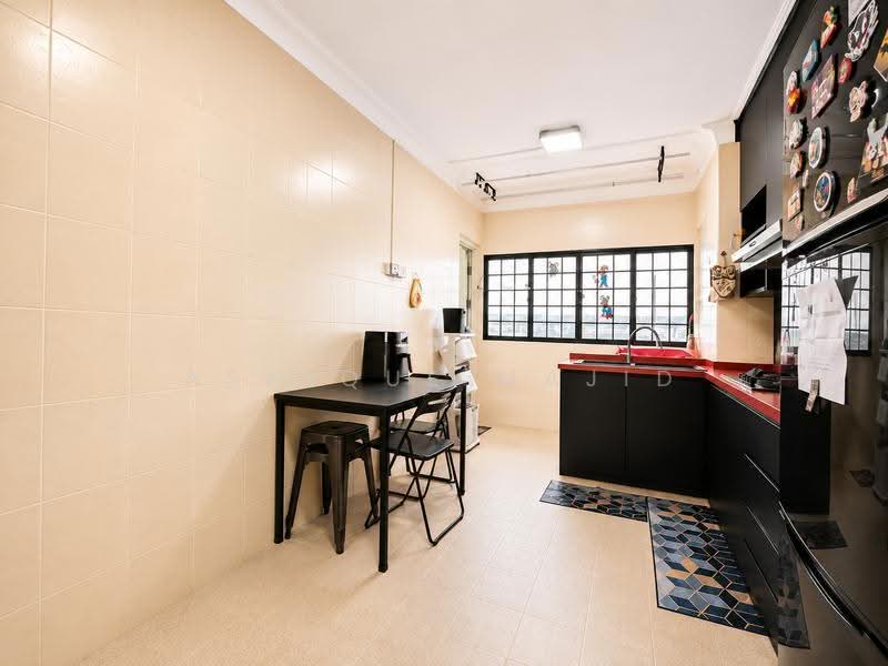 218 Ang Mo Kio Avenue 1, 218 Ang Mo Kio Avenue 1, Ang Mo Kio / Bishan / Thomson, 2 Bedrooms, 721 sqft, HDB Flat For Sale, by Ashique Majid, 500252013 - PropertyGuru.com.sg