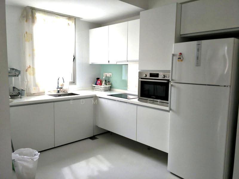 Estilo, 71 Wilkie Road, Orchard / River Valley, 1 Bedroom, 495 sqft, Apartment For Rent, by Edmund Ee, 500252020 - Kitchen - PropertyGuru.com.sg