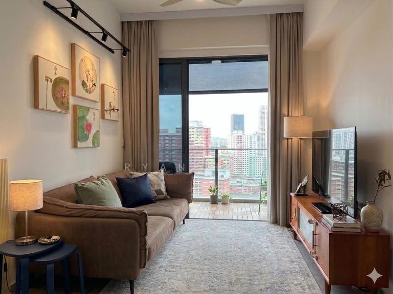 Stirling Residences, 21 Stirling Road, Alexandra / Commonwealth, 2 Bedrooms, 657 sqft, Condominium For Sale, by Ryan Han, 500252033 - Living Room - PropertyGuru.com.sg