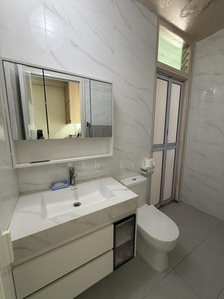 Le Wood, 21 Hindhede Drive, Clementi Park / Upper Bukit Timah, Room Rental, 90 sqft, Condominium For Rent, by Ken Lim, 500252035 - Bathroom - PropertyGuru.com.sg